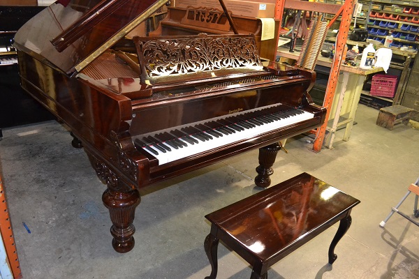 Pianos Daoust - Restauration d'un piano à queue 