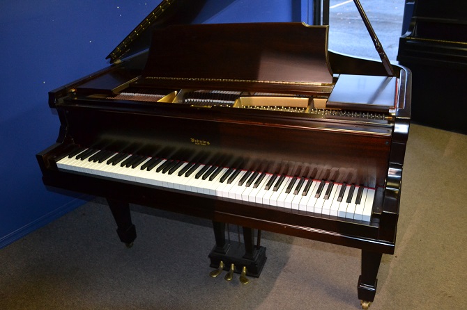 Pianos Daoust - Piano à queue Behning